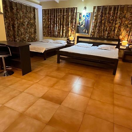 Hotel The Club Nine มุกเตชวาร์ ภายนอก รูปภาพ